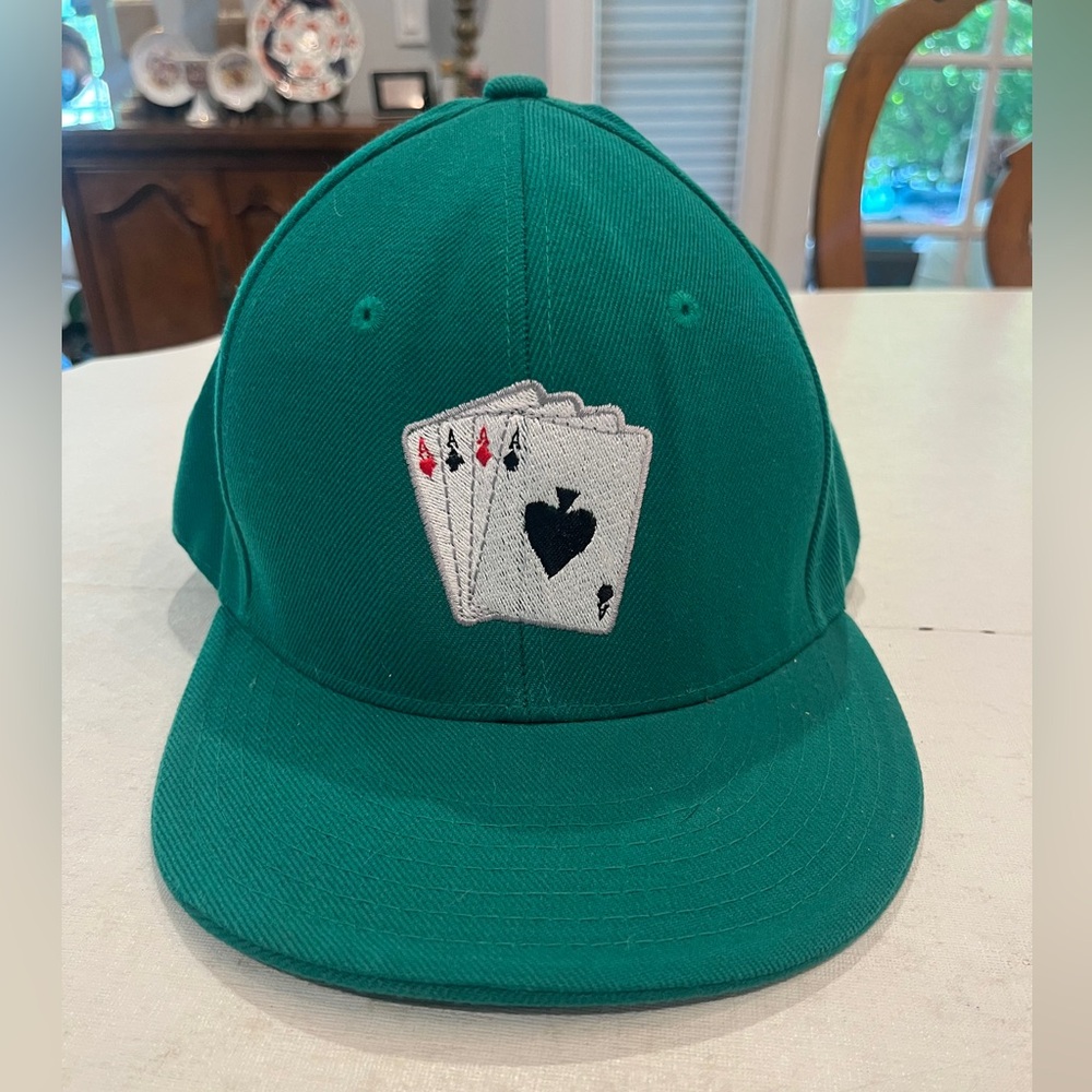 Hatco premium 4 aces Green Fitted hat. EUC!